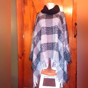 Jody California (cowl neck) Shawl
